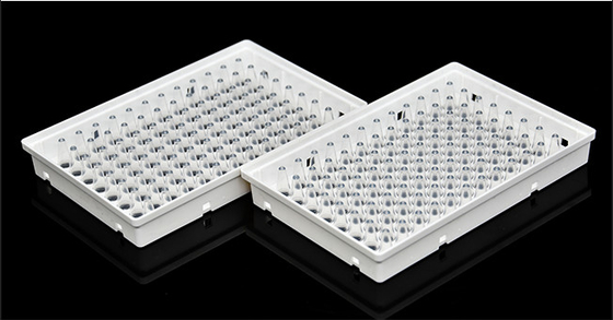 使い捨て PCR 消耗品 0.1ml 96 ウェル フルスカート PCR プレート